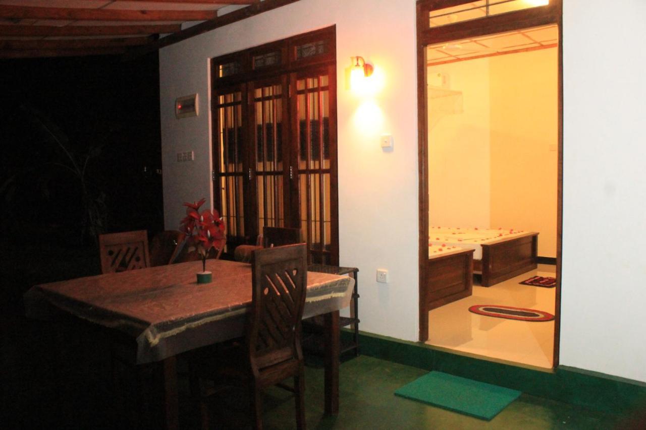 Lucky Villa Sigiriya Buitenkant foto