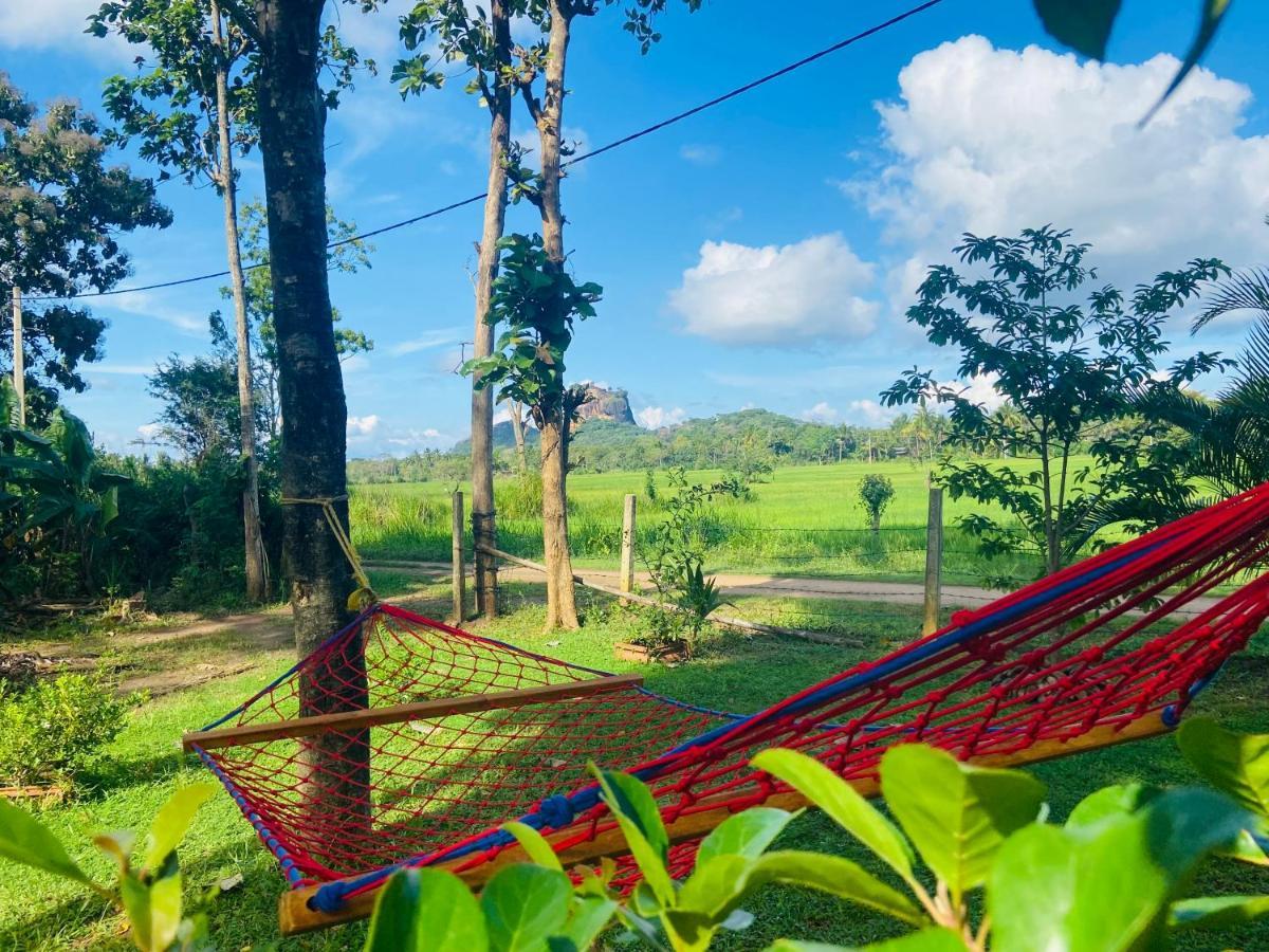 Lucky Villa Sigiriya Buitenkant foto