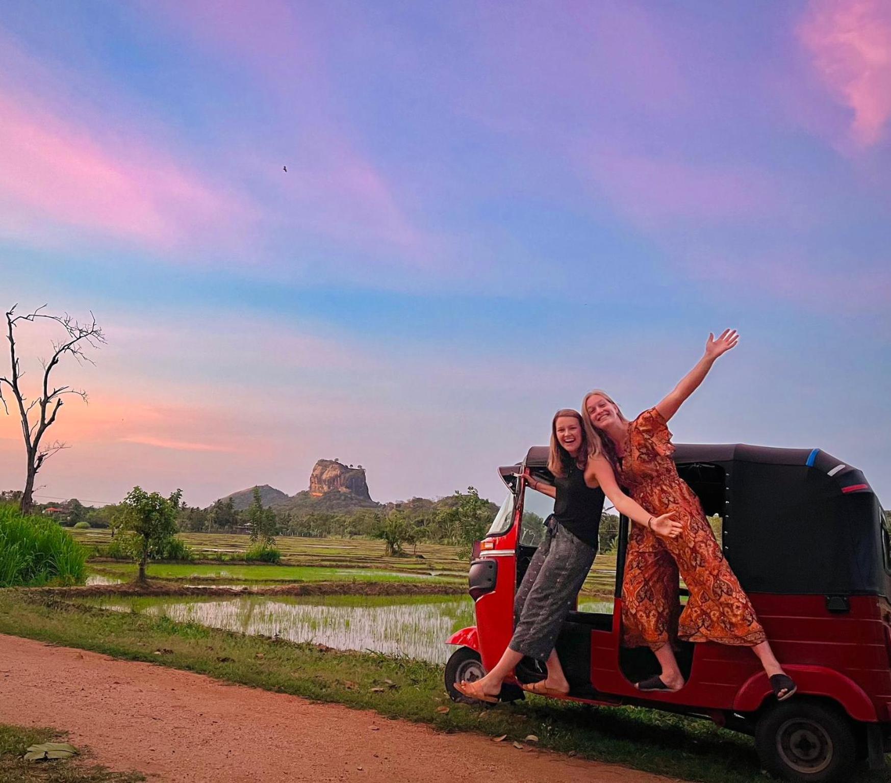 Lucky Villa Sigiriya Buitenkant foto